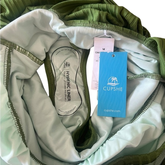 Cupshe Green Ribbed One Piece Swimsuit - Picture 7 of 7